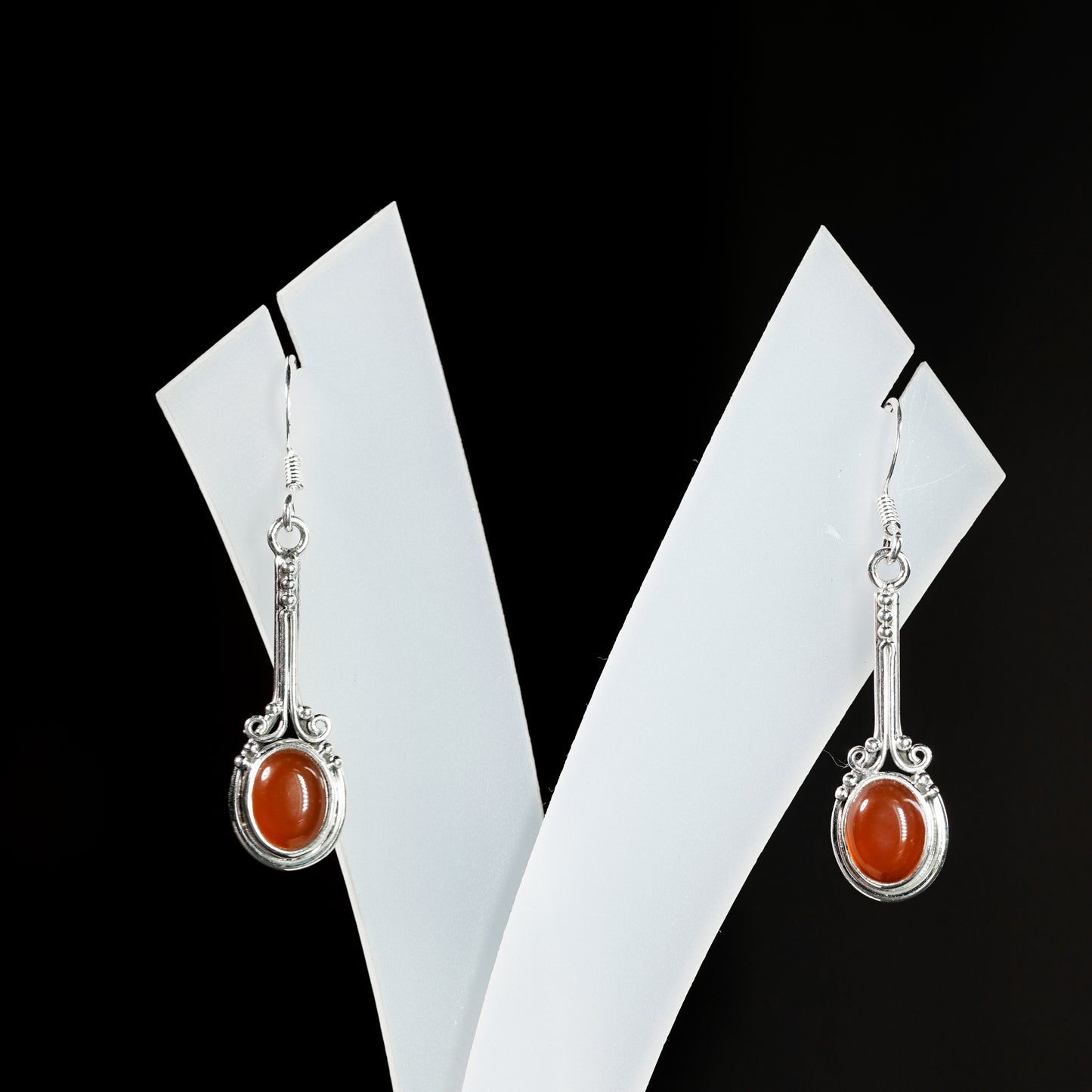 7x9 Oval Pendulum Earrings