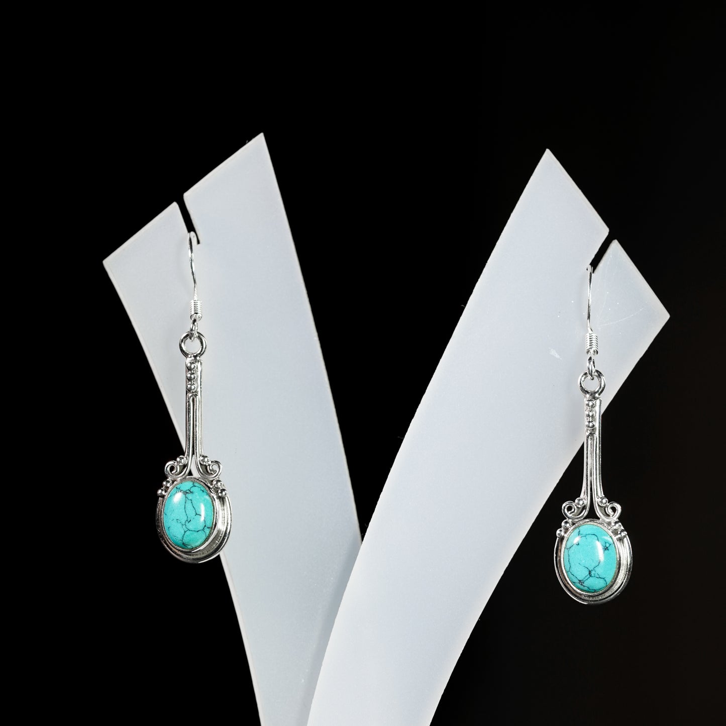 7x9 Oval Pendulum Earrings