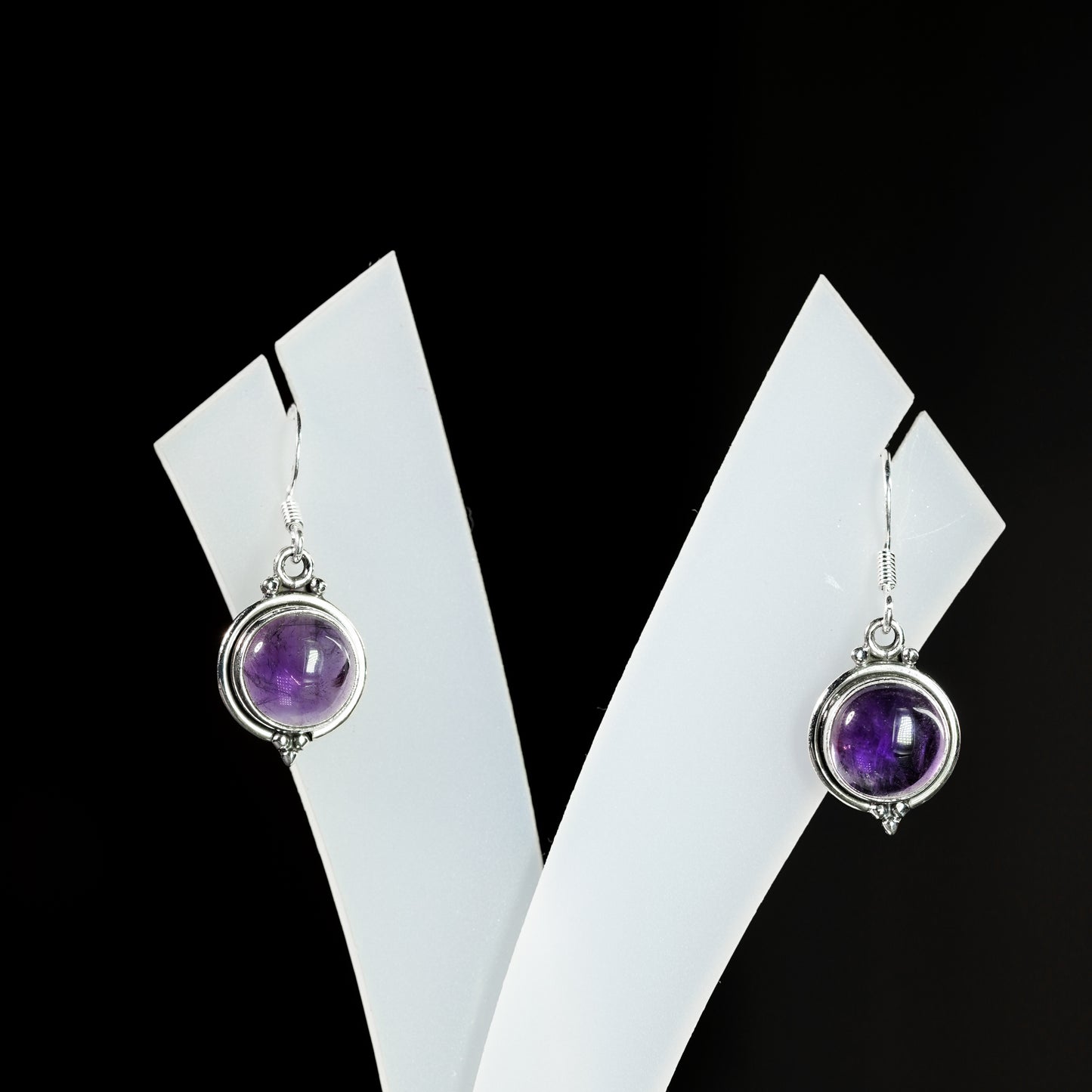 10 Round 3 Rawa Earrings