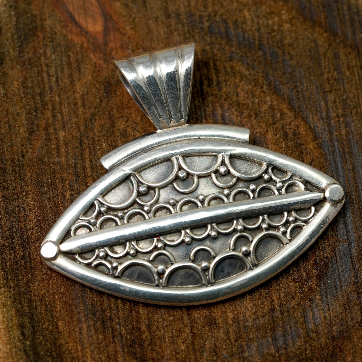 Armor Eye Silver Pendant | PPEN020