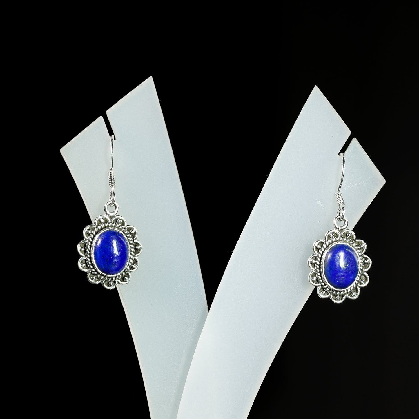 8x10 Oval Flower Rawa Earrings
