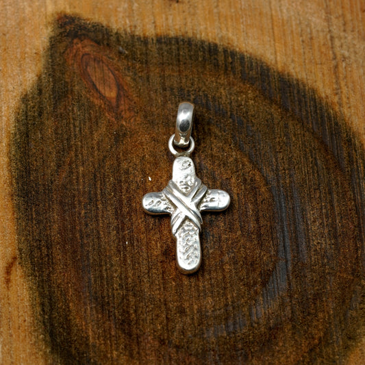 Plain Silver Cross Pendant | PPEN009