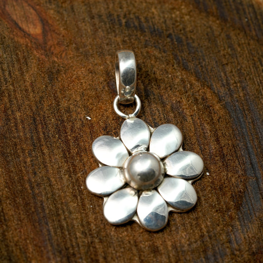 Flower Silver Pendant | PPEN033